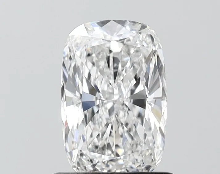 1.03ct Cushion modified Lab Grown Diamond (Colour D, Clarity VVS2, IGI Certified)