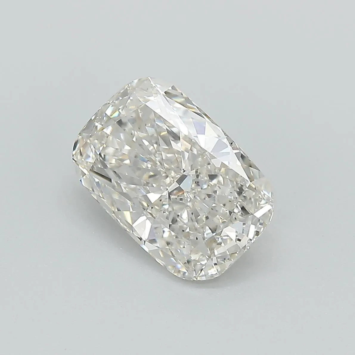 2.07ct Cushion brilliant Lab Grown Diamond (Colour J, Clarity VS1, IGI)