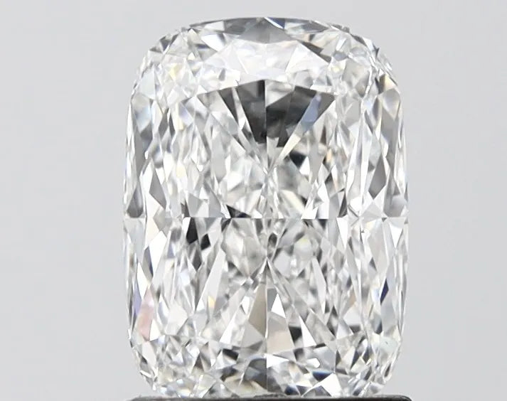 1.57ct Cushion modified Lab Grown Diamond (Colour E, Clarity VVS1, IGI Certified)