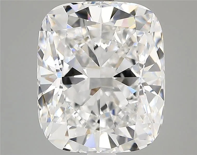 4.06ct Cushion modified Lab Grown Diamond (Colour E, Clarity VVS2, IGI Certified)