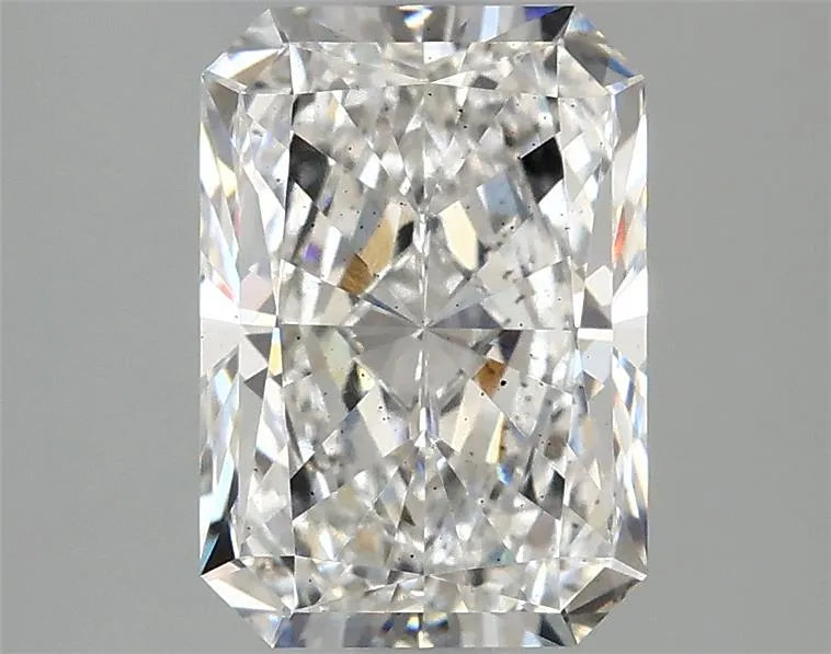 2.32ct Radiant Lab Grown Diamond (Colour F, Clarity SI1, IGI Certified)