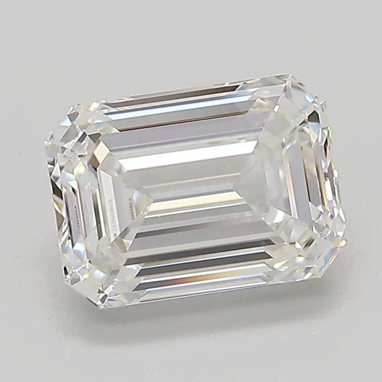 2.00ct Emerald Lab Grown Diamond (Colour E, Clarity VVS2, IGI Certified)