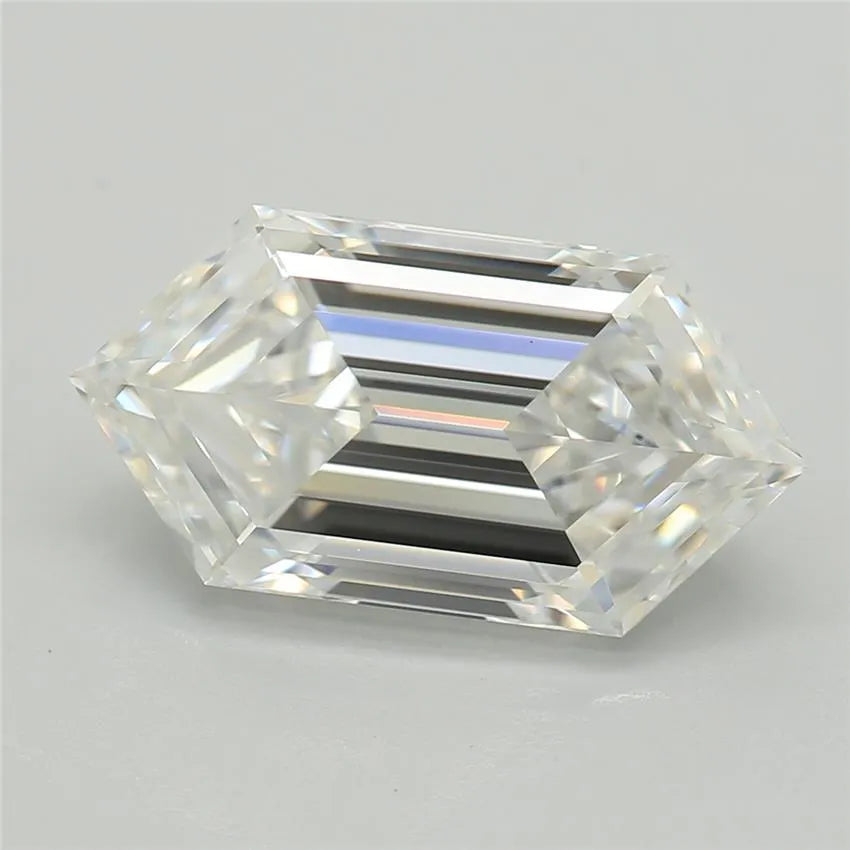 2.06ct Hexagonal Lab Grown Diamond (Colour E, Clarity VVS2, IGI Certified)