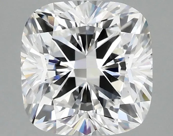 2.31ct Cushion modified Lab Grown Diamond (Colour E, Clarity VVS2, IGI Certified)