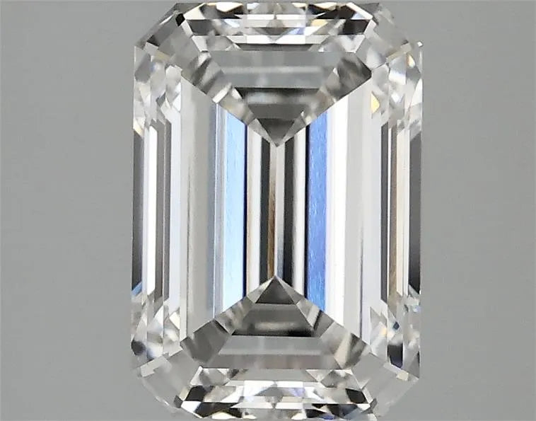 2.64ct Emerald Lab Grown Diamond (Colour G, Clarity VVS2, IGI Certified)
