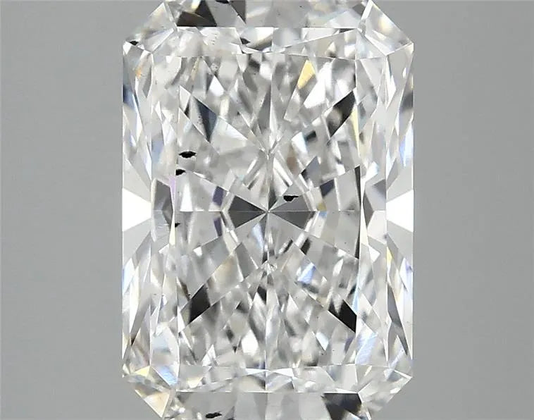 2.86ct Radiant Lab Grown Diamond (Colour E, Clarity SI1, IGI Certified)
