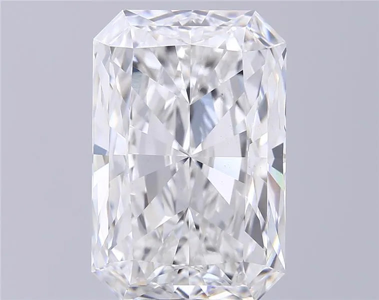 2.50ct Radiant Lab Grown Diamond (Colour D, Clarity VVS2, IGI)