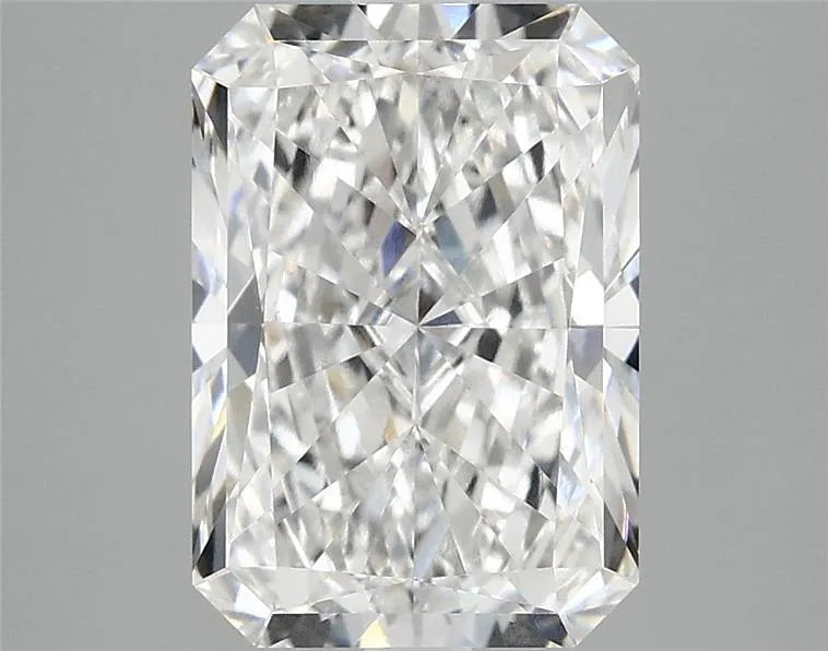 3.56ct Radiant Lab Grown Diamond (Colour E, Clarity VS1, IGI Certified)