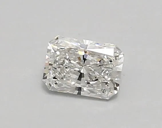 0.42ct Radiant Lab Grown Diamond (Colour E, Clarity SI1, IGI Certified)