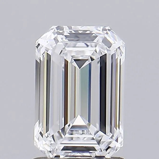 3.11ct Emerald Lab Grown Diamond (Colour E, Clarity VVS1, IGI Certified)