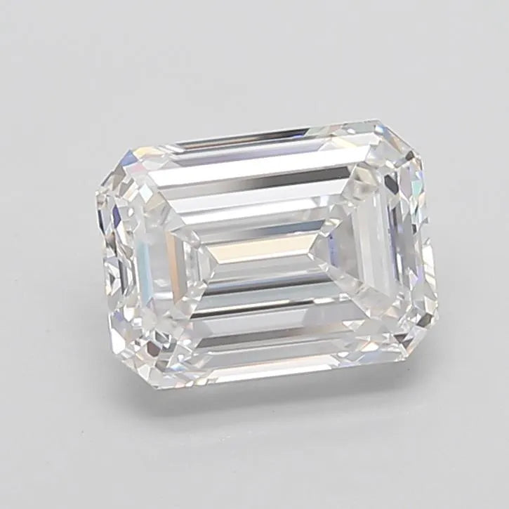 4.03ct Emerald Lab Grown Diamond (Colour E, Clarity VVS2, IGI Certified)