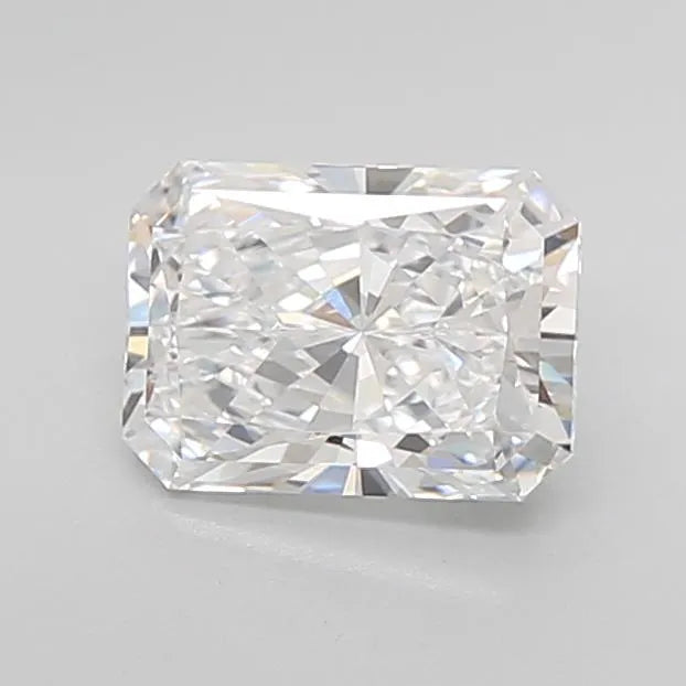 2.26ct Radiant Lab Grown Diamond (Colour D, Clarity VVS2, GIA Certified)