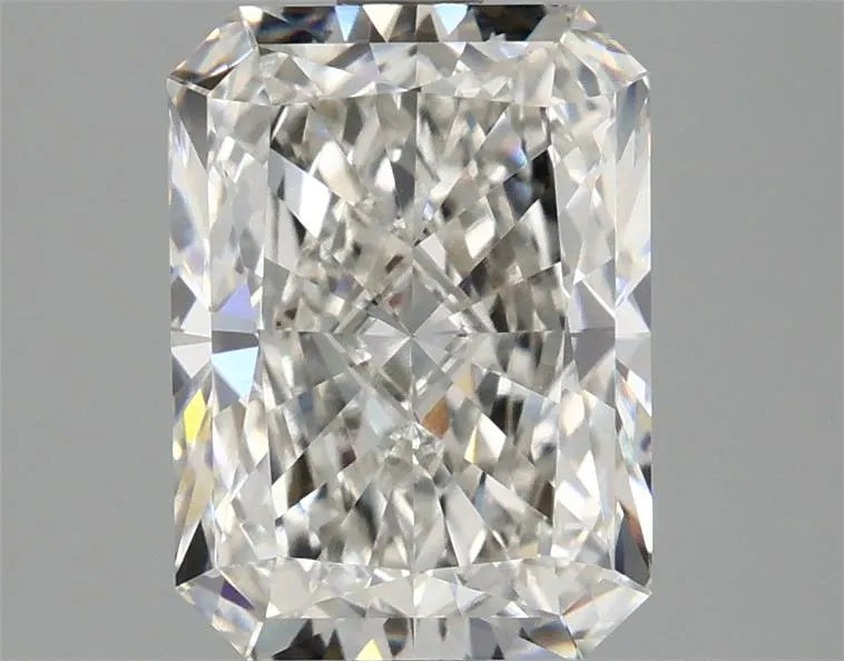 2.40ct Radiant Lab Grown Diamond (Colour F, Clarity VVS2, IGI Certified)