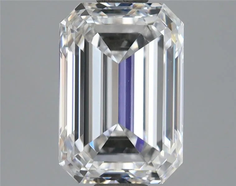 2.51ct Emerald Lab Grown Diamond (Colour D, Clarity VVS2, IGI Certified)
