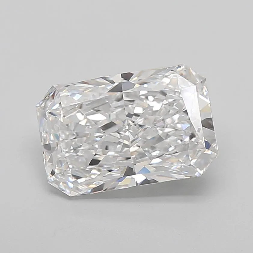 4.87ct Radiant Lab Grown Diamond (Colour D, Clarity VVS1, IGI Certified)