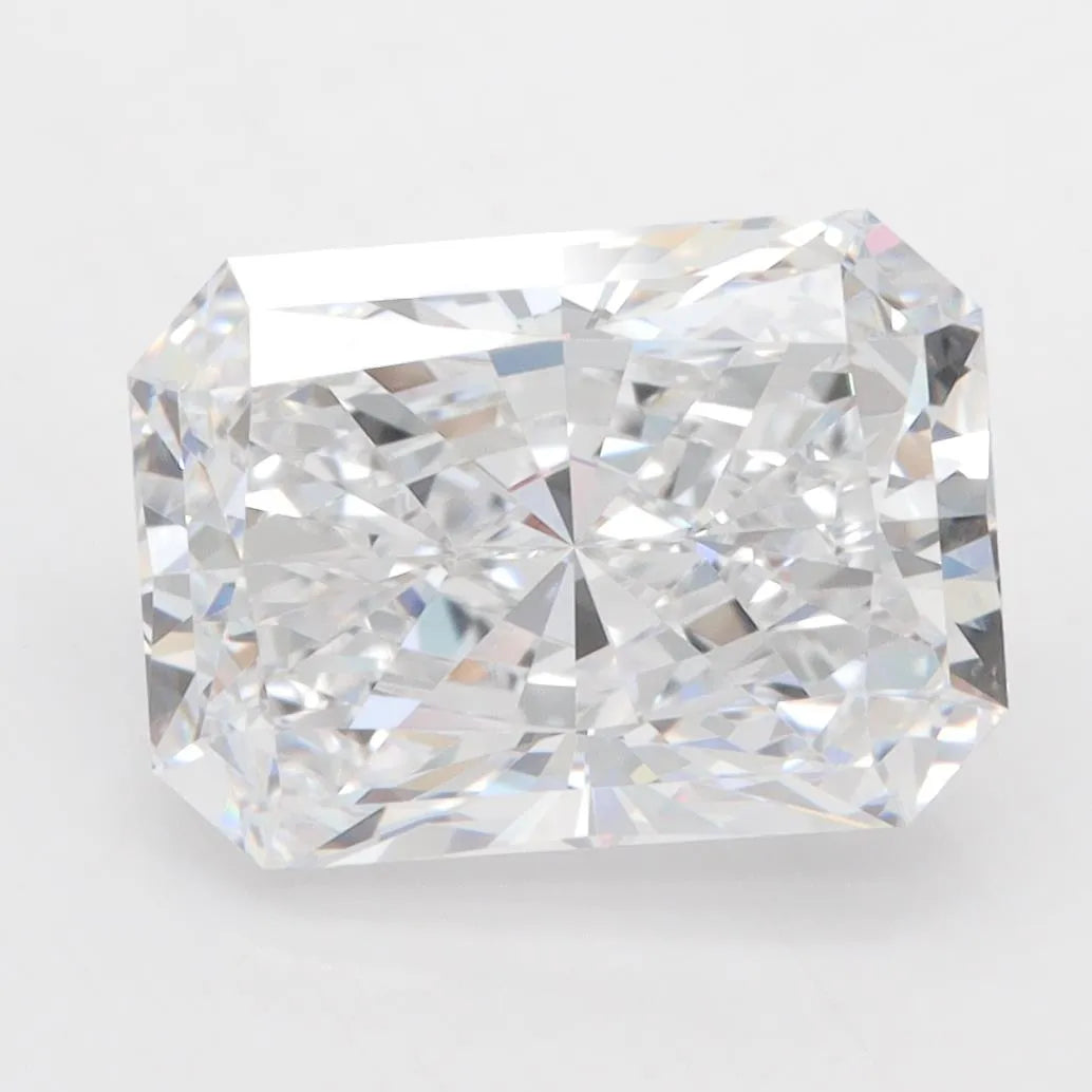 4.10ct Radiant Lab Grown Diamond (Colour D, Clarity VVS2, GIA Certified)