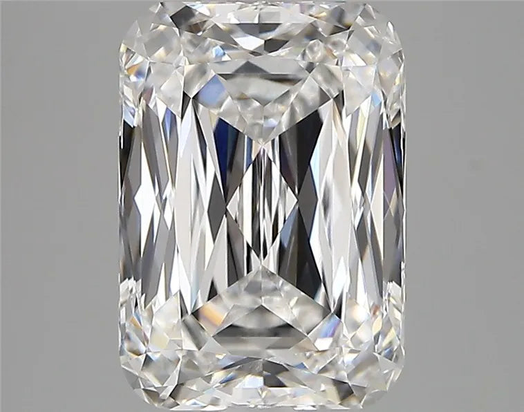 4.43ct Cushion modified Lab Grown Diamond (Colour D, Clarity VVS1, IGI Certified)