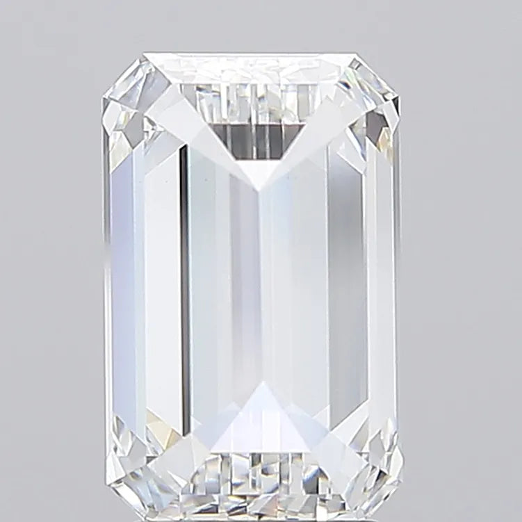 4.02ct Emerald Lab Grown Diamond (Colour E, Clarity VVS2, IGI Certified)