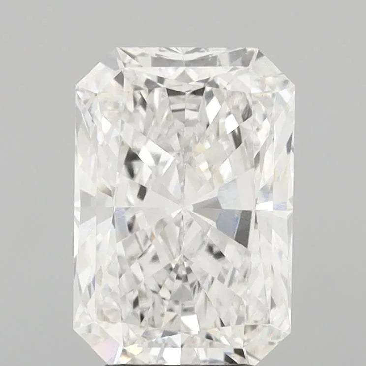 3.70ct Radiant Lab Grown Diamond (Colour E, Clarity VS1, IGI Certified)