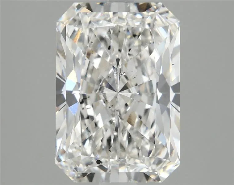 2.87ct Radiant Lab Grown Diamond (Colour E, Clarity SI1, IGI Certified)