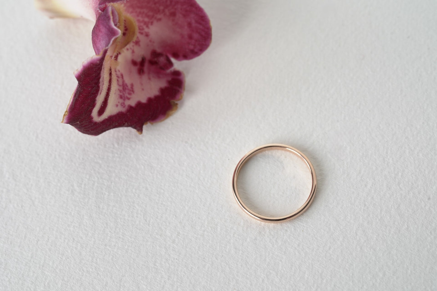 ARIA | CLASSIC PLAIN WEDDING BAND