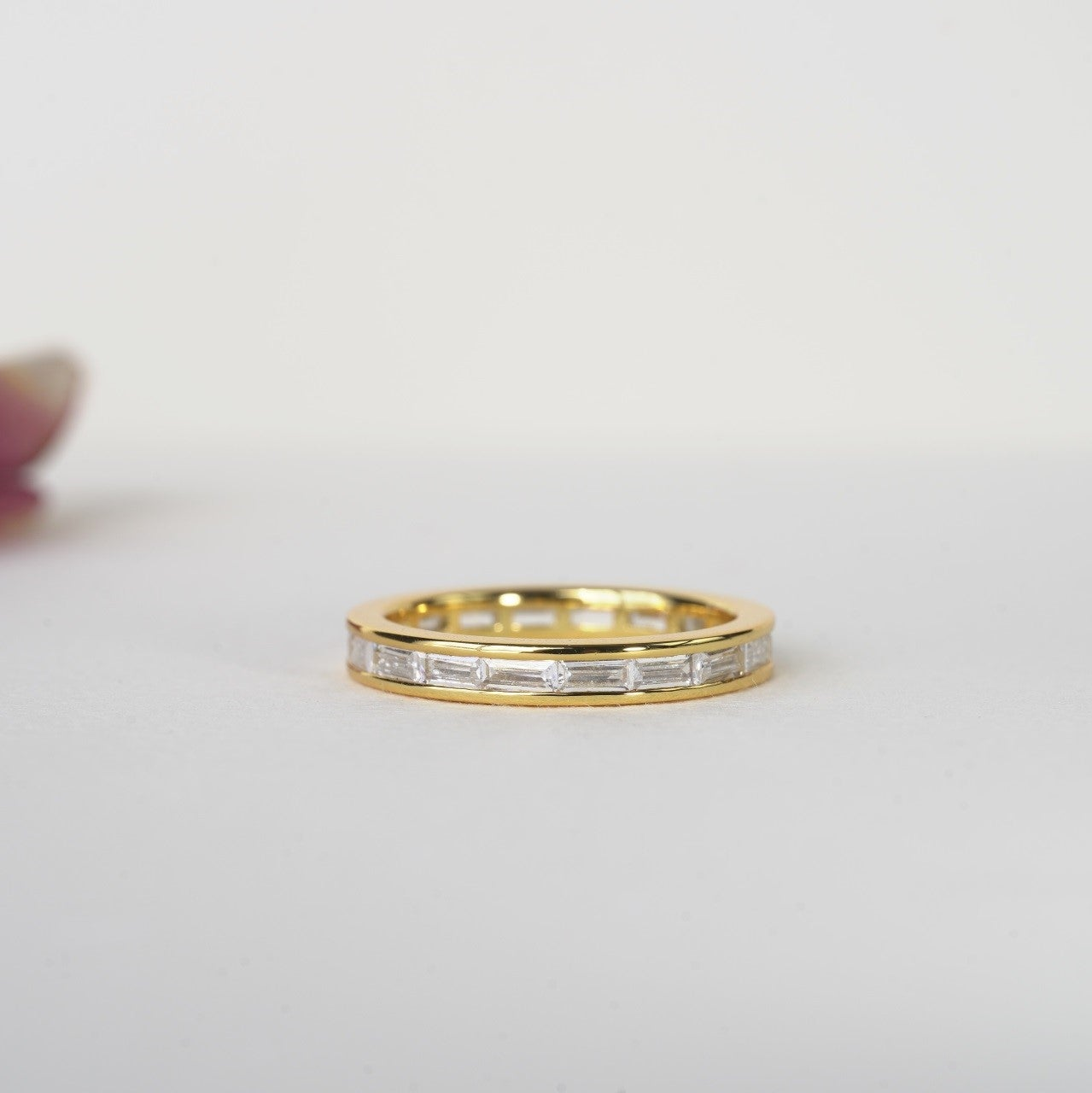 CHORUS |CHANNEL SET BAGUETTE ETERNITY WEDDING BAND