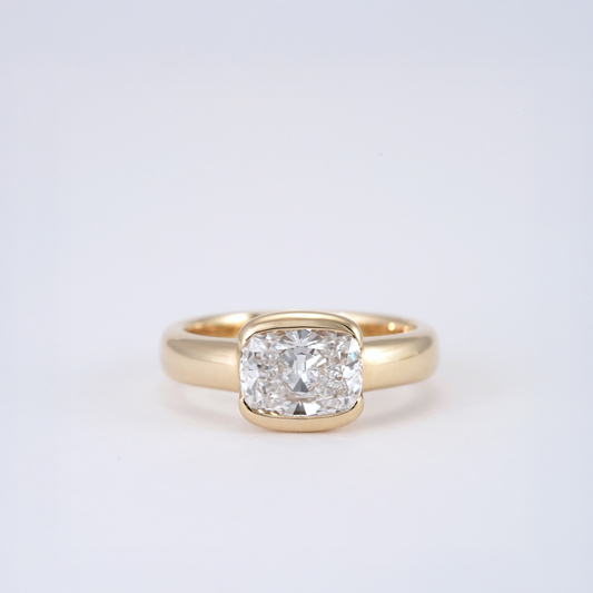 BERCEAU - ELONGATED CUSHION (SETTING)