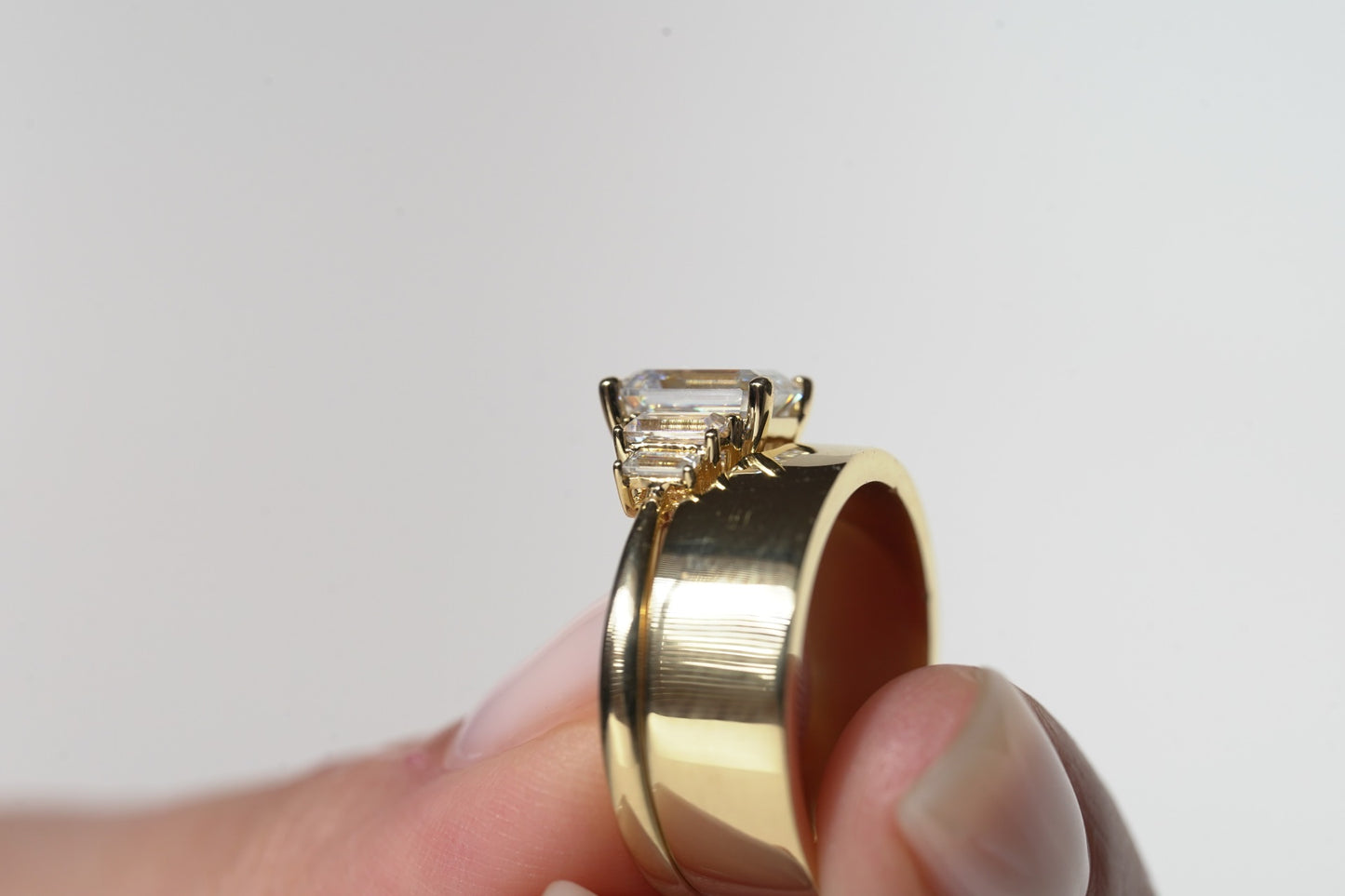 CUSTOM CONTOUR WEDDING BAND