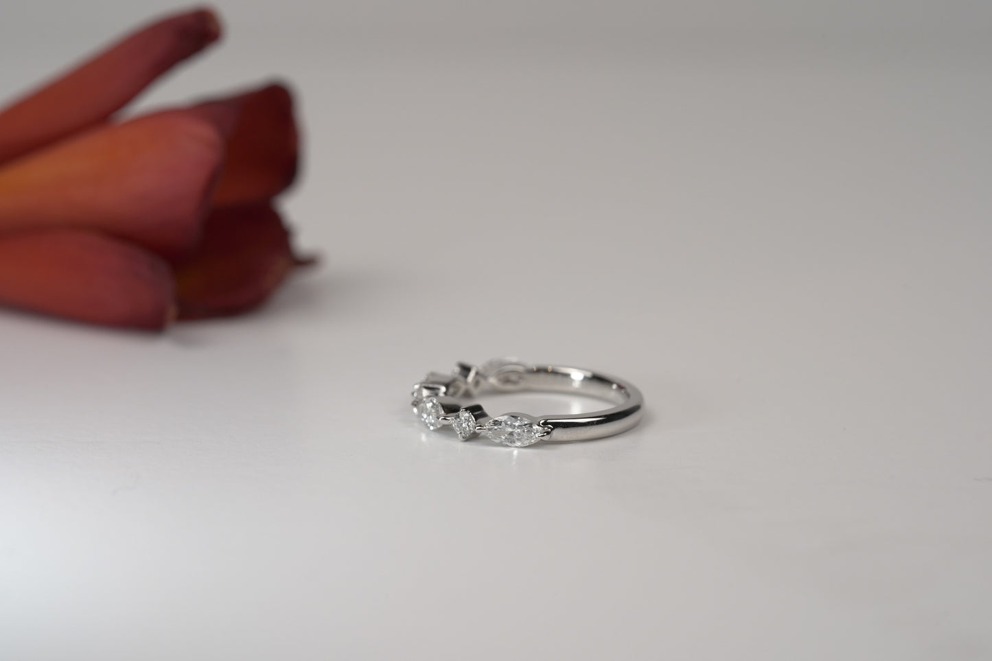 MINUET (1/2)| ALTERNATING MARQUISE AND ROUND DIAMOND ACCENT WEDDING BAND
