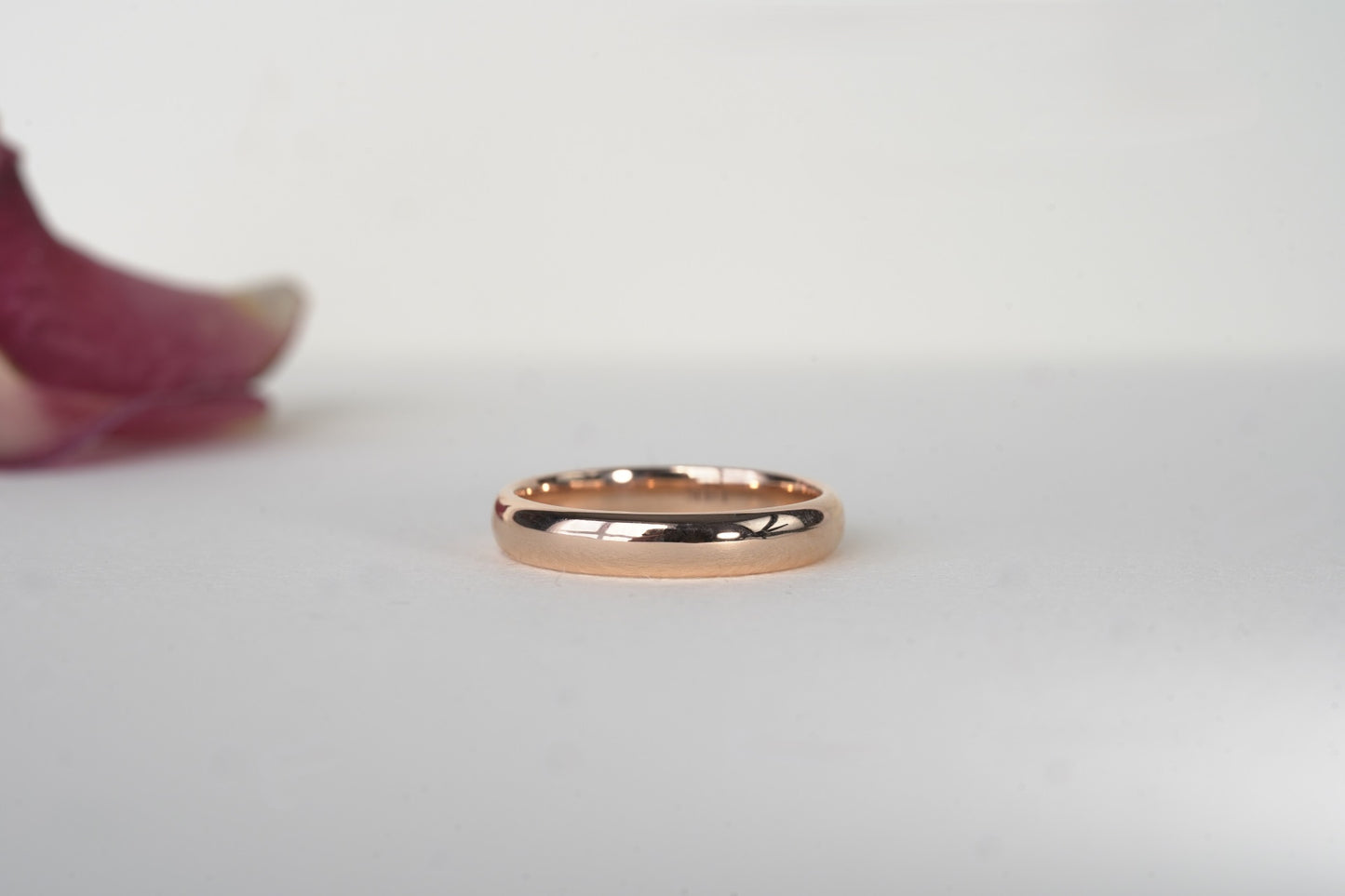 CLASSIC COMFORT DOME WEDDING BAND