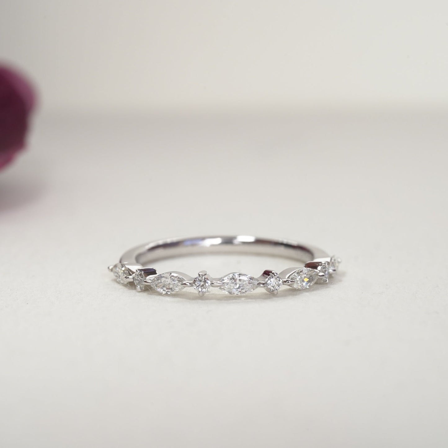 MINUET (1/2)| ALTERNATING MARQUISE AND ROUND DIAMOND ACCENT WEDDING BAND