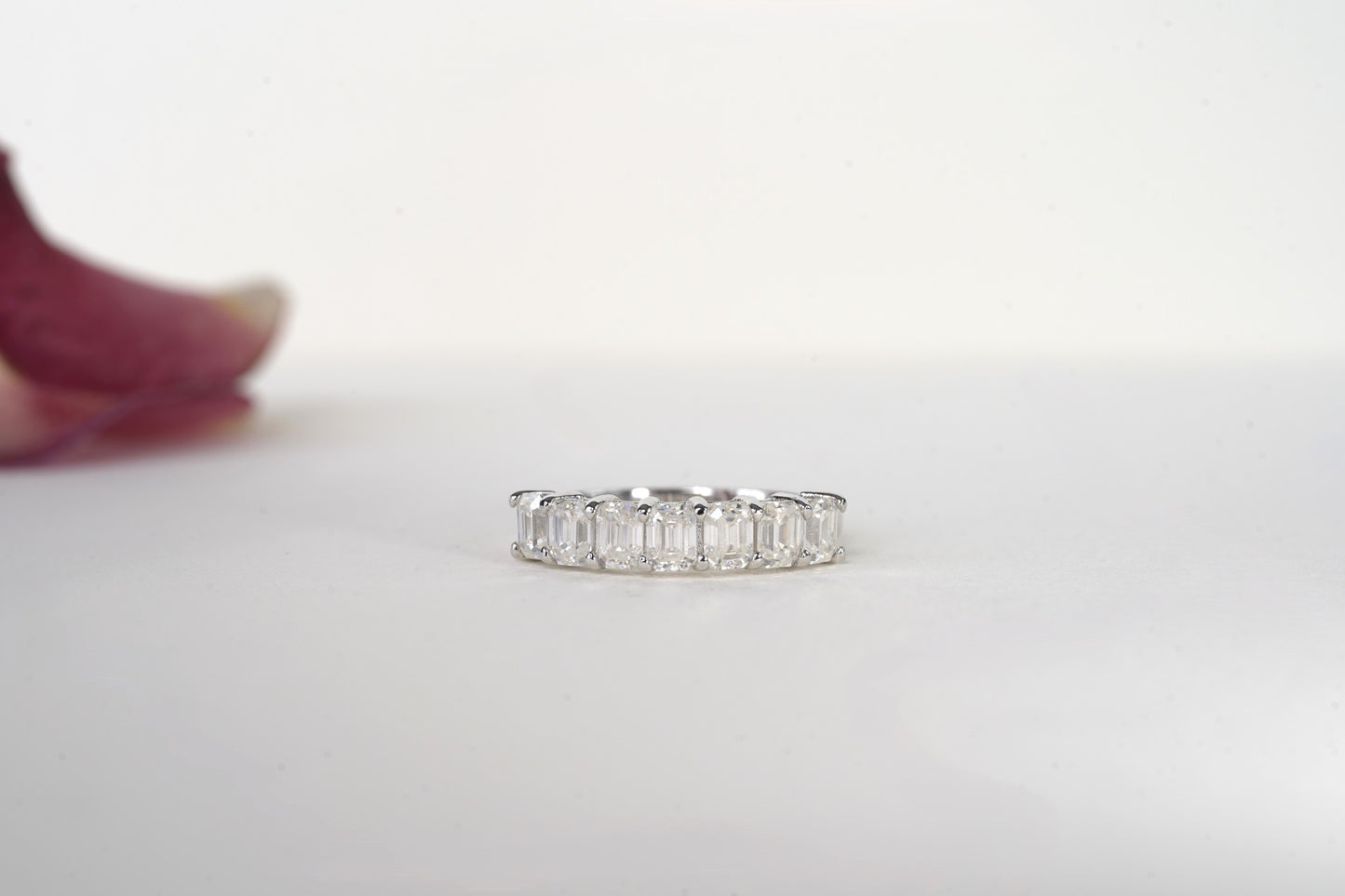 UTOPIA | EMERALD CUT DIAMOND HALF ETERNITY WEDDING BAND