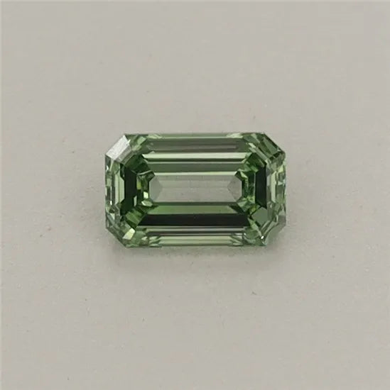 0.24ct Emerald Lab Grown Diamond (Colour Fancy Vivid Green, Clarity VVS2, IGI Certified)