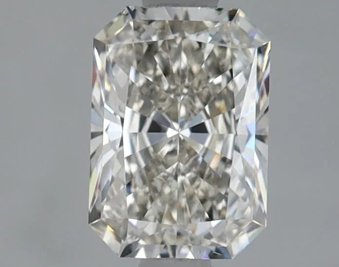 1.00ct Radiant Lab Grown Diamond (Colour H, Clarity VS2, IGI Certified)