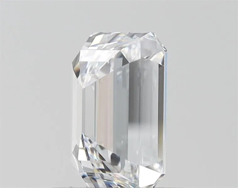 1.55ct Emerald Lab Grown Diamond (Colour E, Clarity IF, IGI Certified)