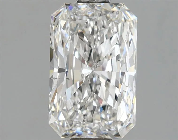1.62ct Radiant Lab Grown Diamond (Colour E, Clarity SI1, IGI Certified)