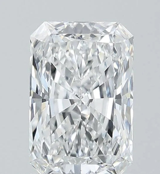 1.55ct Radiant Lab Grown Diamond (Colour D, Clarity VVS2, IGI Certified)