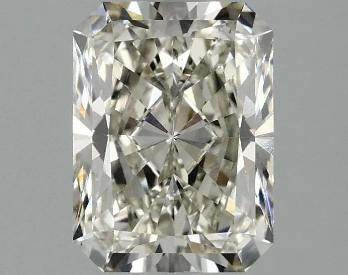 1.72ct Radiant Lab Grown Diamond (Colour I, Clarity VS2, IGI Certified)