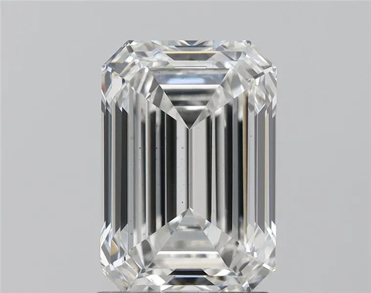 2.05ct Emerald Lab Grown Diamond (Colour G, Clarity VS2, GIA Certified)