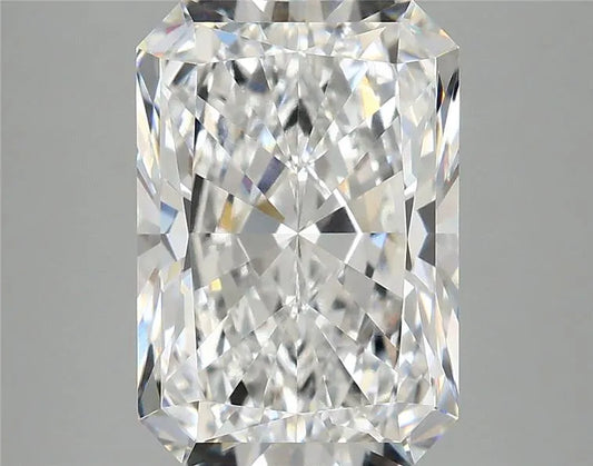 4.76ct Radiant Lab Grown Diamond (Colour E, Clarity VVS2, IGI Certified)
