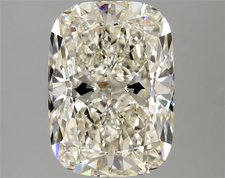 2.71ct Cushion brilliant Lab Grown Diamond (Colour I, Clarity VS1, IGI Certified)