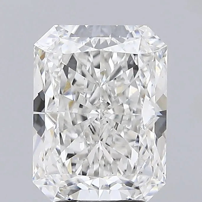 3.11ct Radiant Lab Grown Diamond (Colour F, Clarity VS1, IGI Certified)