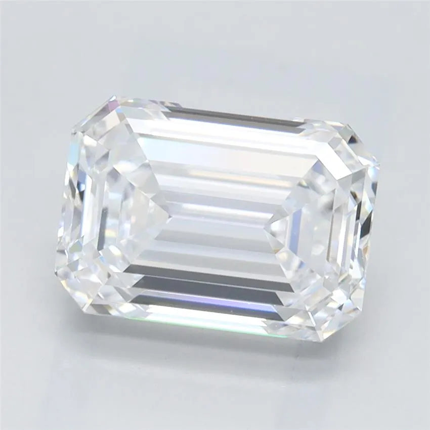 2.07ct Emerald Lab Grown Diamond (Colour D, Clarity IF, IGI Certified)