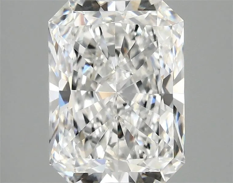 2.29ct Radiant Lab Grown Diamond (Colour E, Clarity VS1, IGI Certified)
