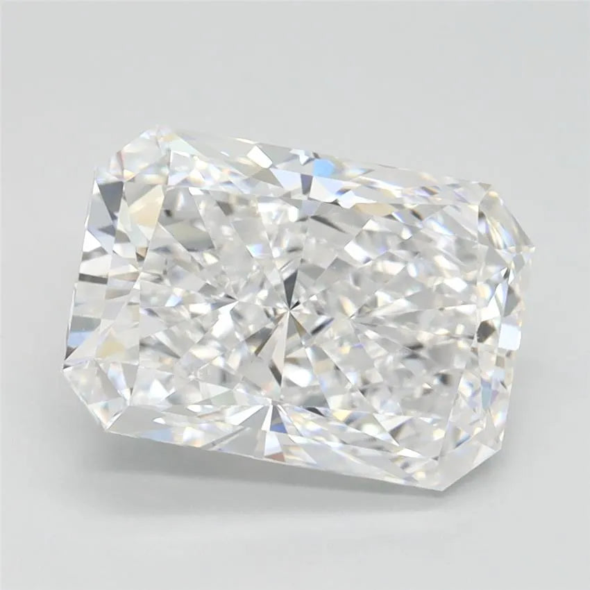 2.31ct Radiant Lab Grown Diamond (Colour D, Clarity FL, IGI Certified)