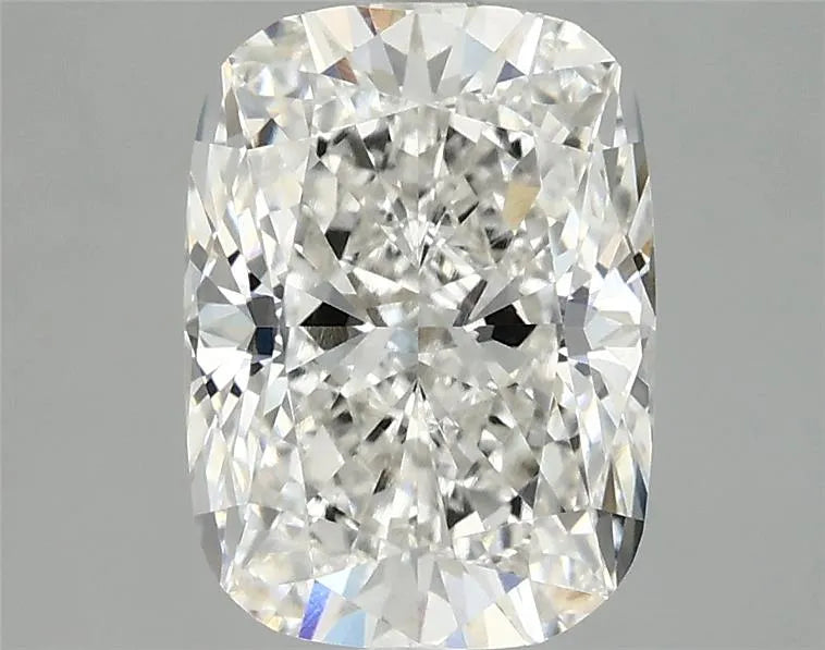 2.37ct Cushion modified Lab Grown Diamond (Colour G, Clarity VVS2, IGI Certified)