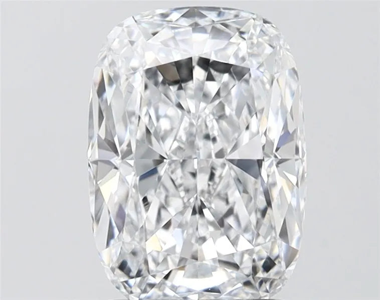 2.51ct Cushion modified Lab Grown Diamond (Colour E, Clarity VVS1, IGI Certified)