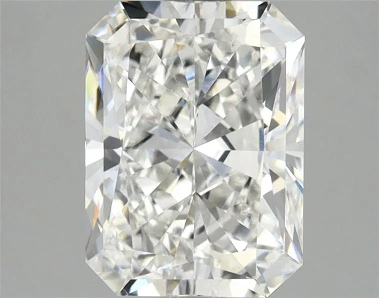 2.51ct Radiant Lab Grown Diamond (Colour F, Clarity SI1, IGI Certified)