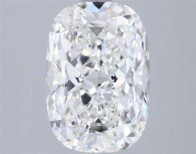 2.80ct Cushion modified Lab Grown Diamond (Colour E, Clarity VS1, IGI Certified)