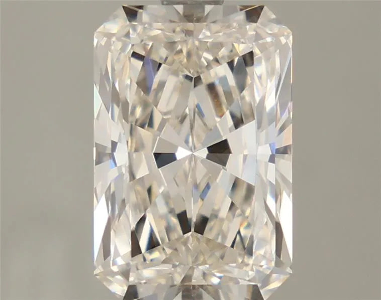 2.80ct Radiant Lab Grown Diamond (Colour H, Clarity VVS2, Cut EX, IGI Certified)